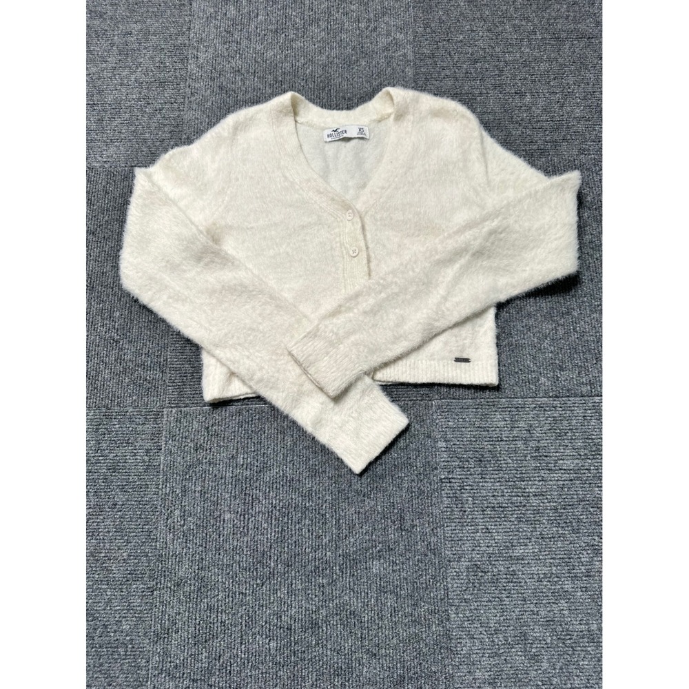 Hollister California Cream Fuzzy Eyelash Knit Cropped Cardigan Sweater XS